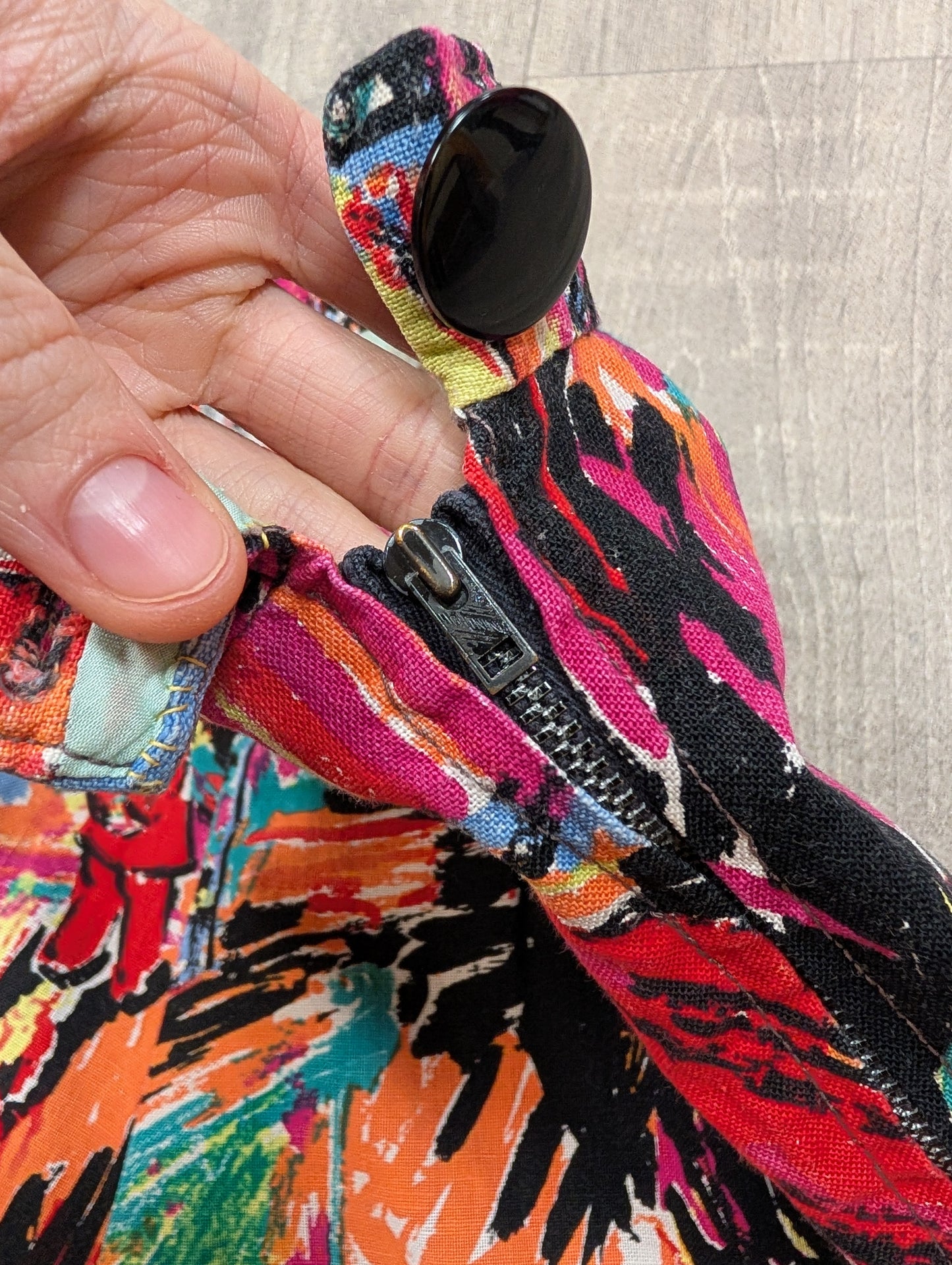 1950s novelty print shorts - 26" waist