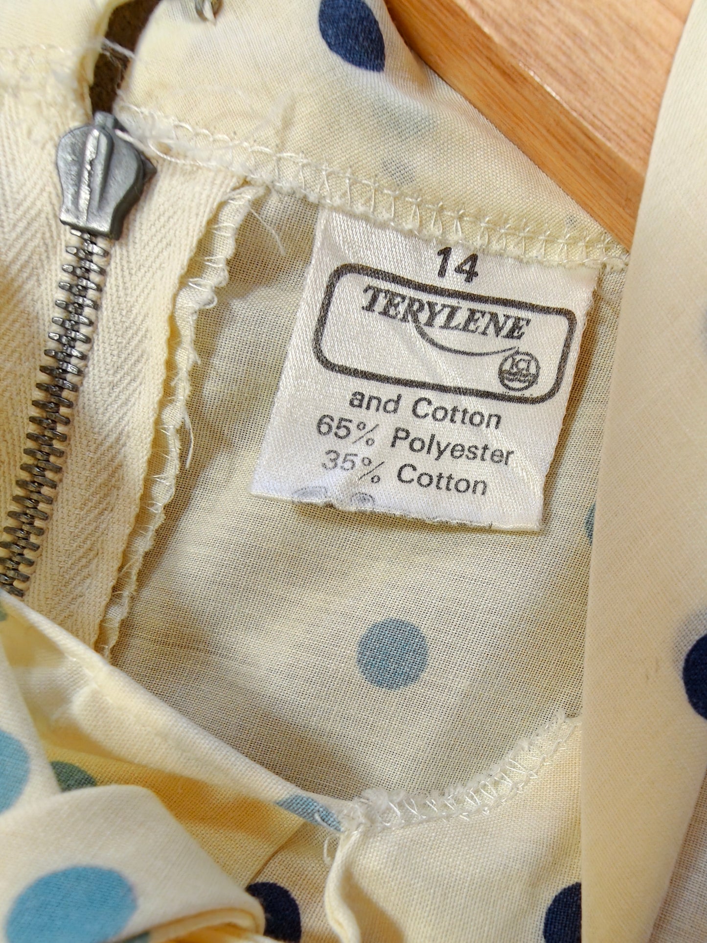 1960s spotty dress with pleated skirt - M/12