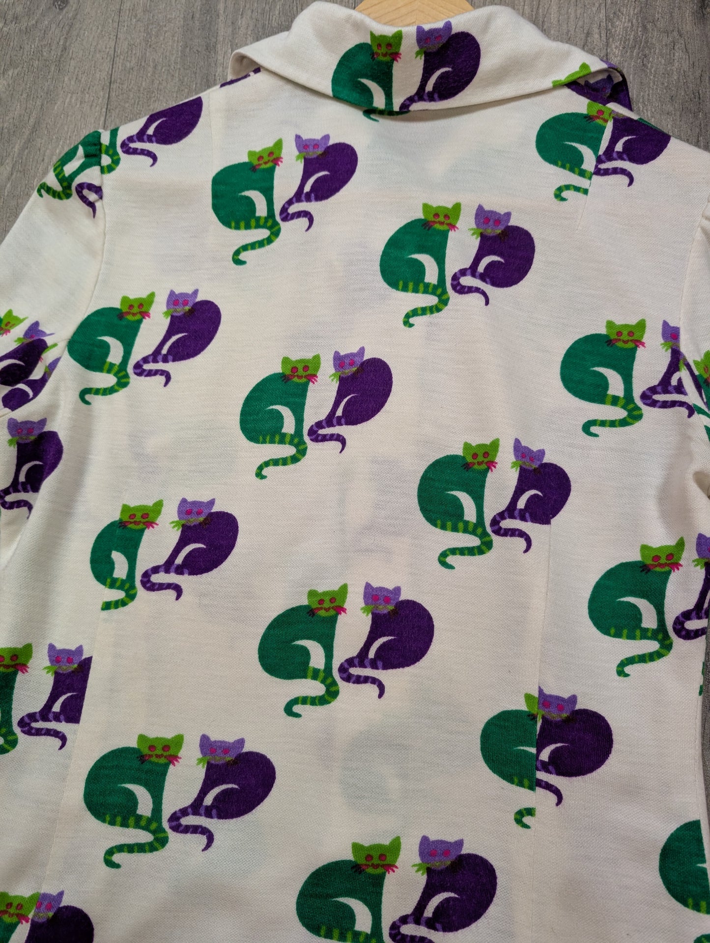 1970s Lucie Linden novelty cat (lemur?) print shirt - M