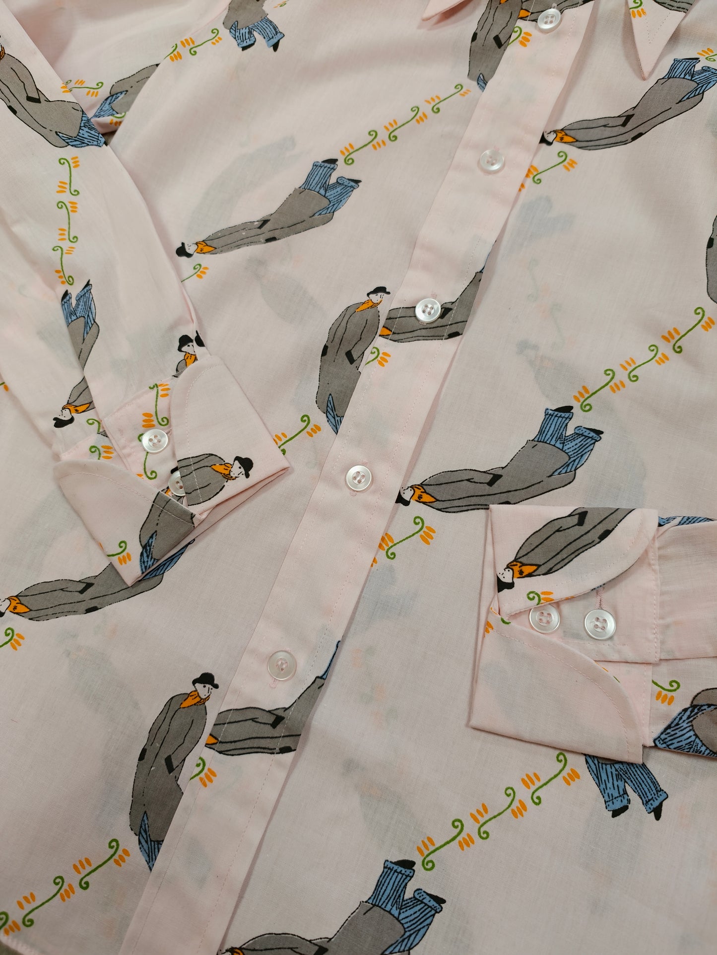 1970s Jean Rive novelty print dagger collar shirt - S