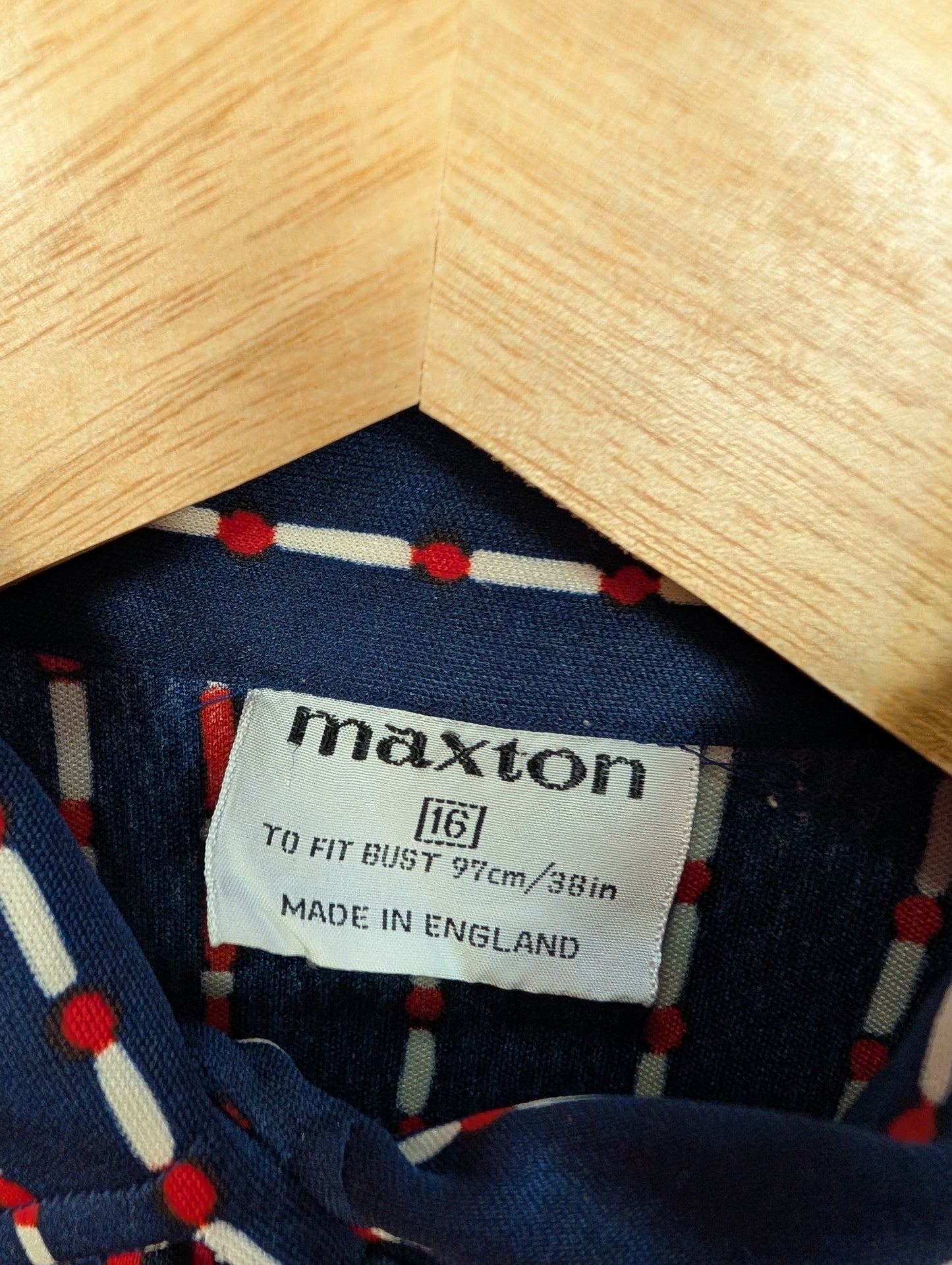 1970s Maxton red, white & blue dagger collar shirt - M