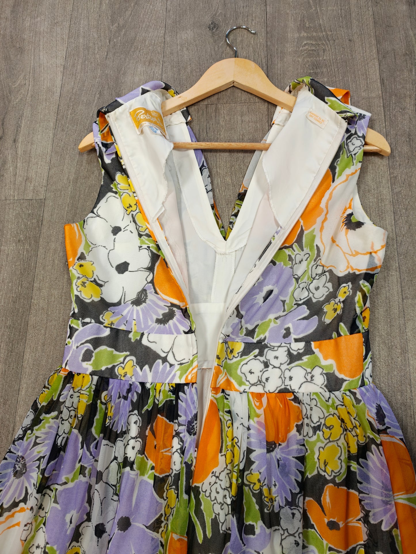 1970s Berkertex floral maxi dress - M/12/14