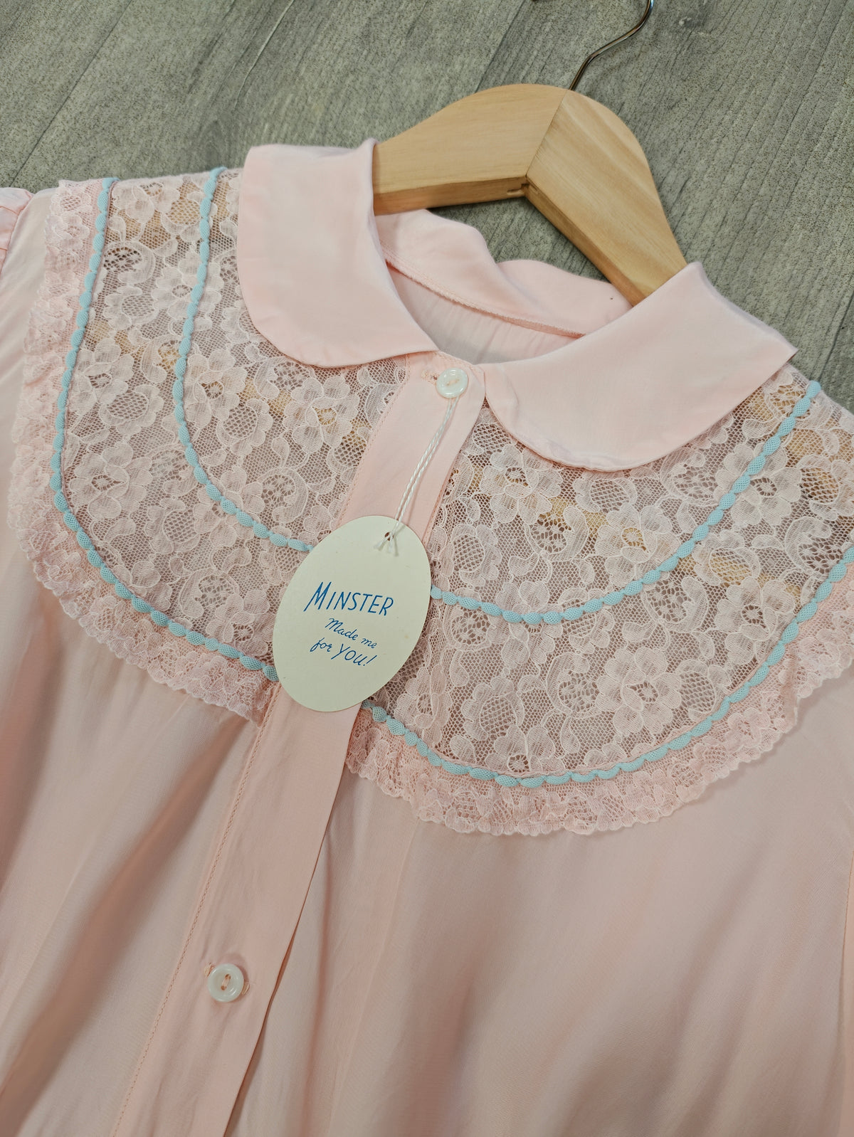 50s/60s Deadstock Will-O-The-Wisp by Minster nylon nightdress