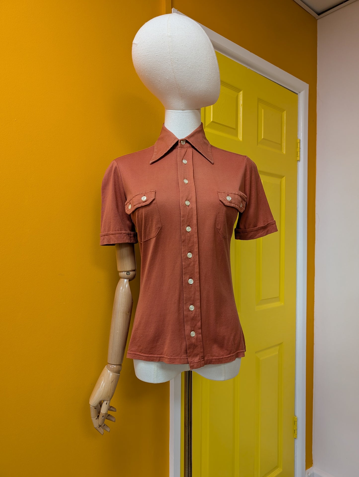 1970s shirt - XS