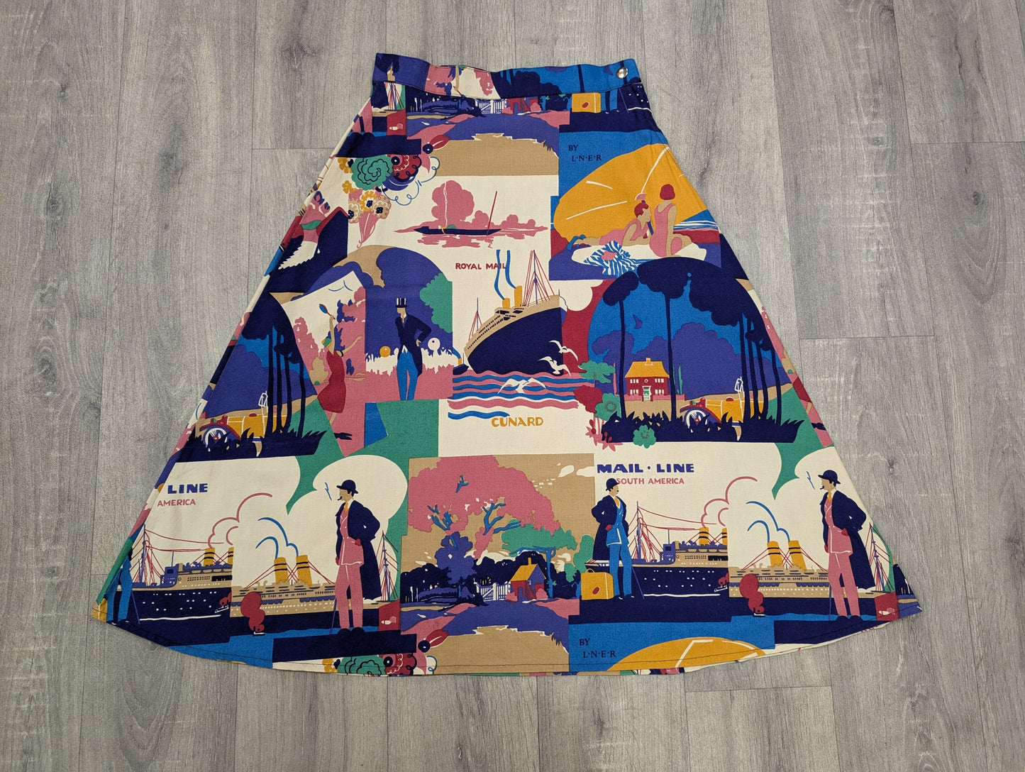 Bernard Nevill novelty print skirt - 26" waist