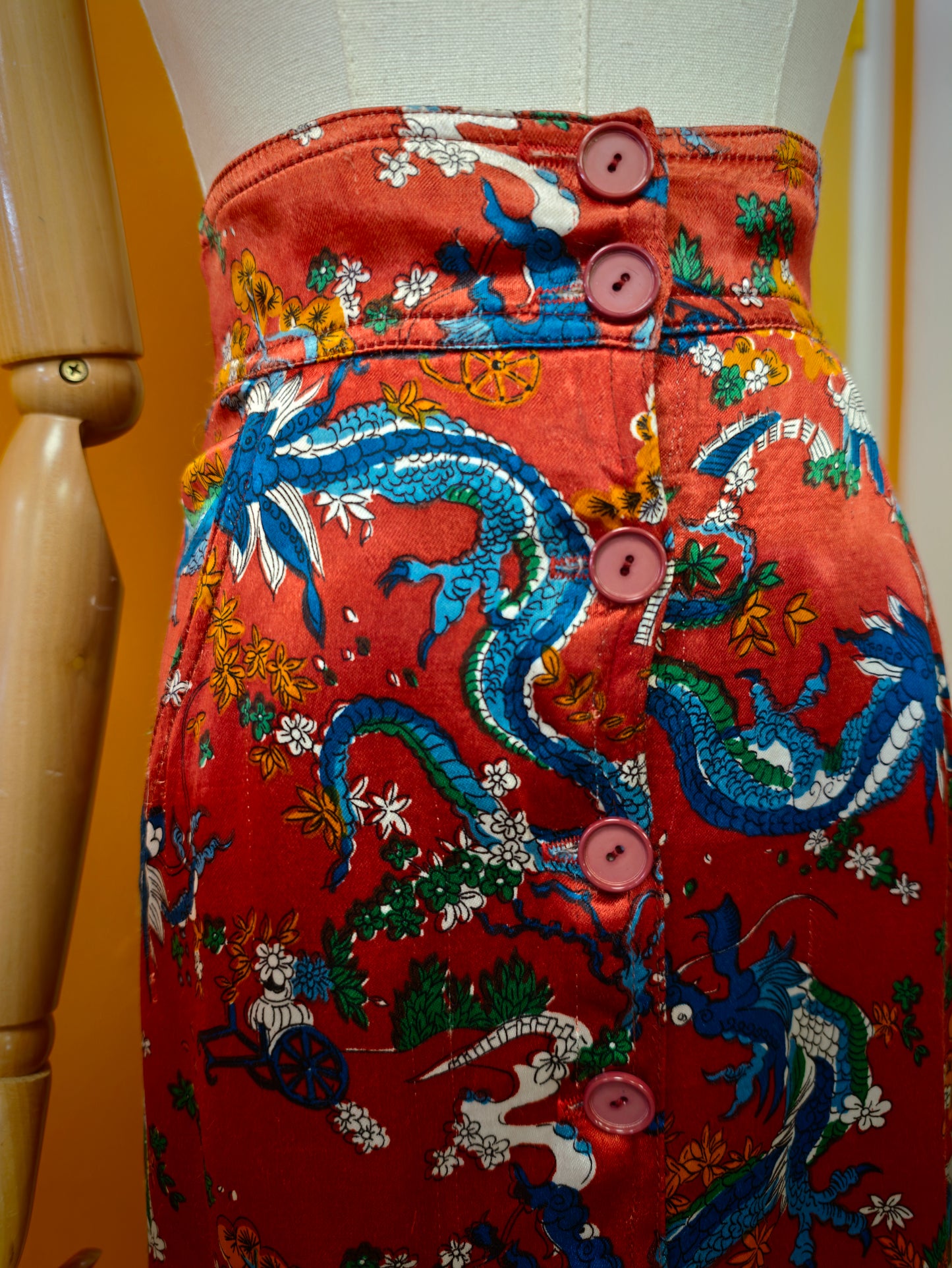 60s/70s Radley Chinese dragon print skirt - 24" waist