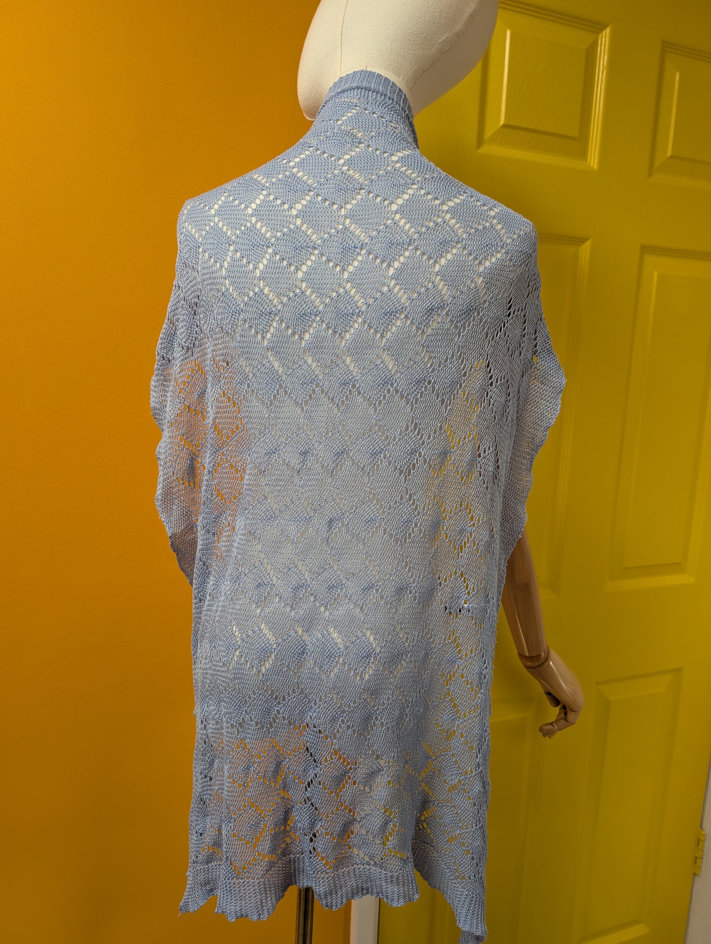 80s/90s Laura Ashley light blue cotton shawl/scarf