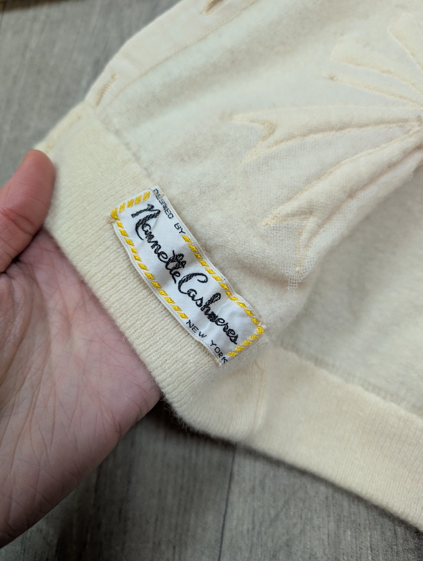 Gorgeous 1950s Nannette Cashmeres cashmere cardigan - XS/S