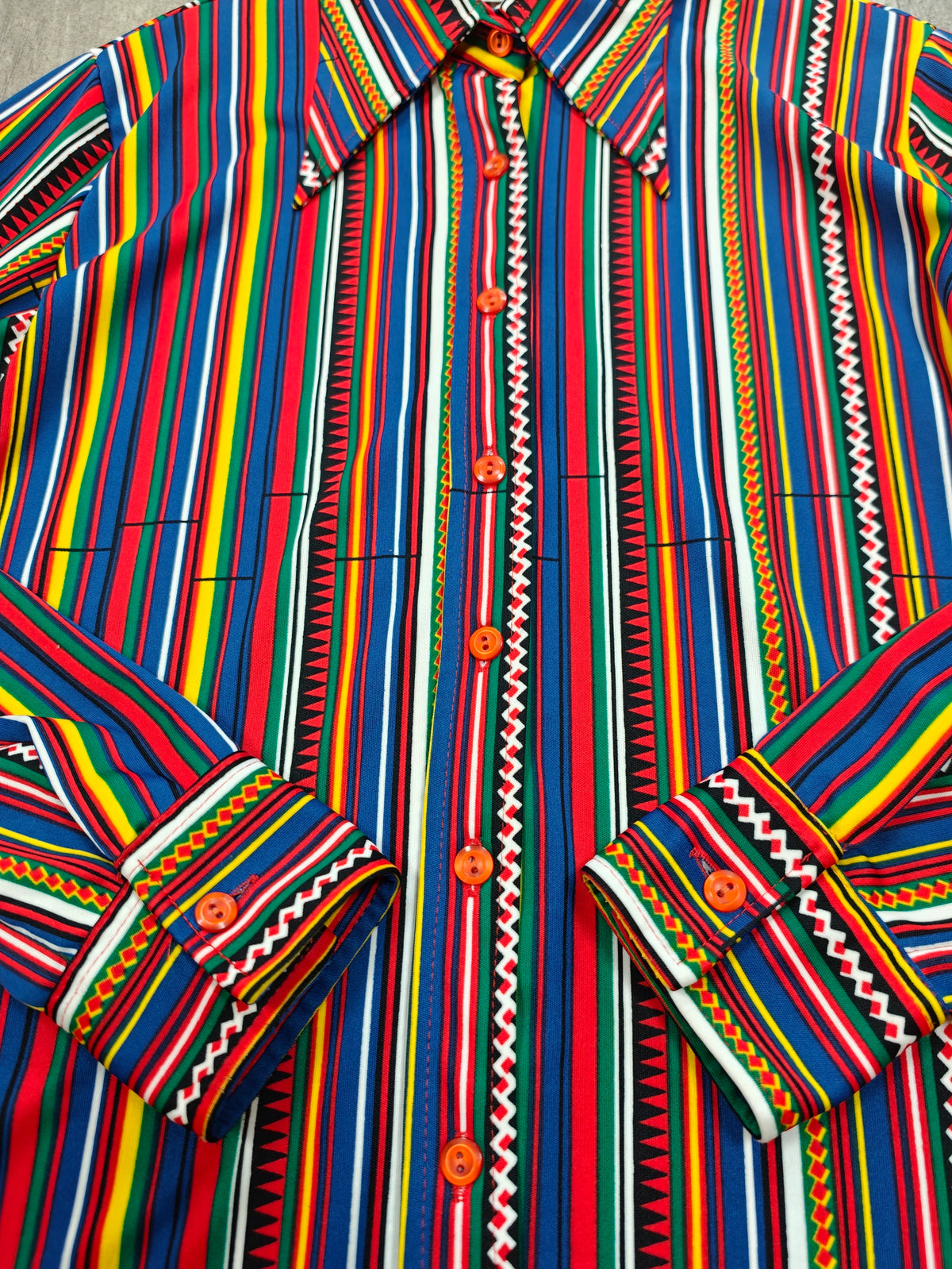 1970s dagger collar shirt - S