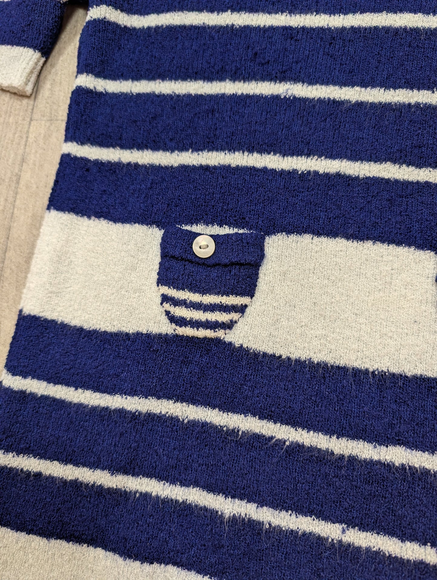 1960s navy & white knit top - XS/S
