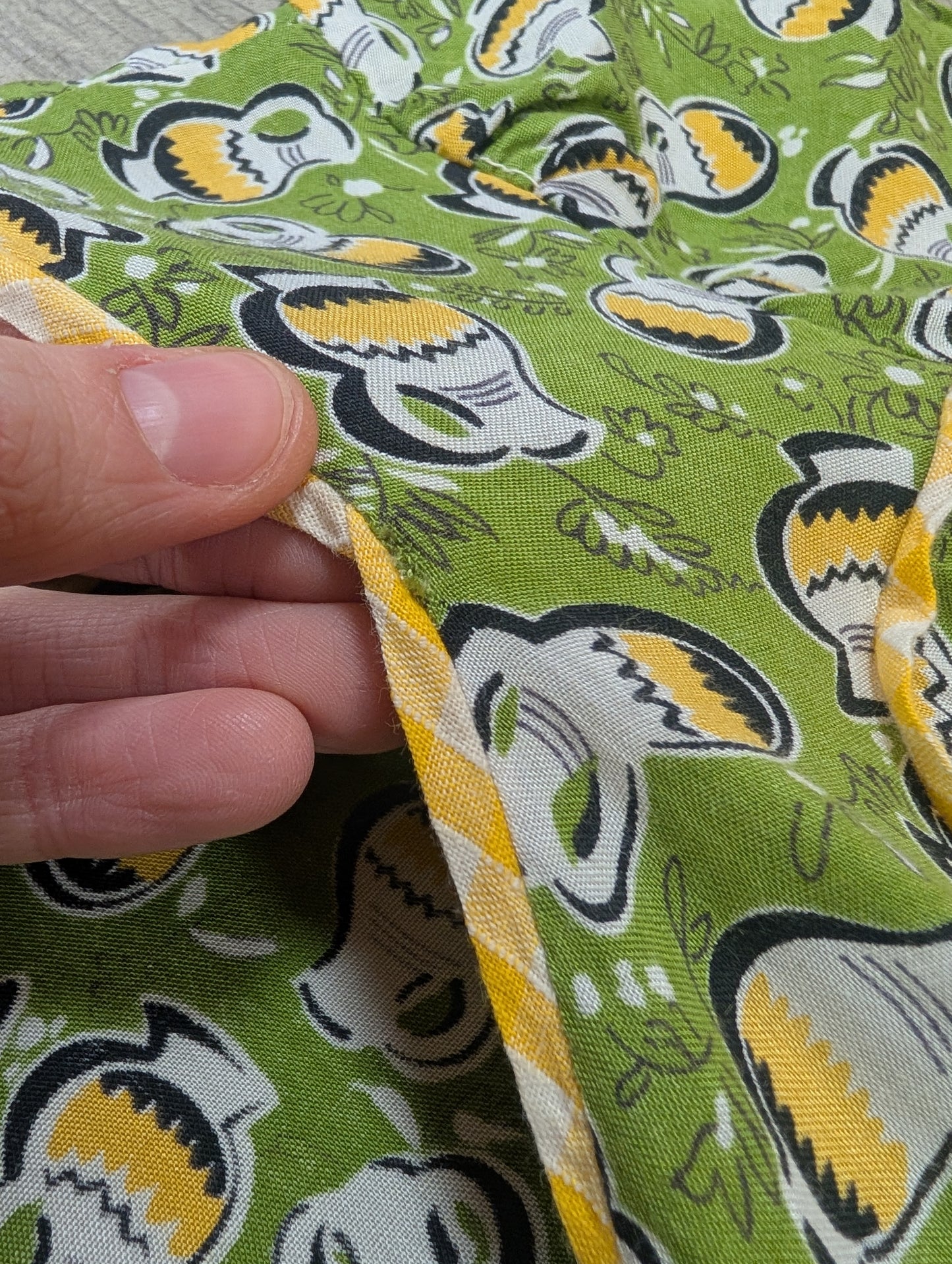 1970s Miss Mouse green & yellow novelty print dress - S/8