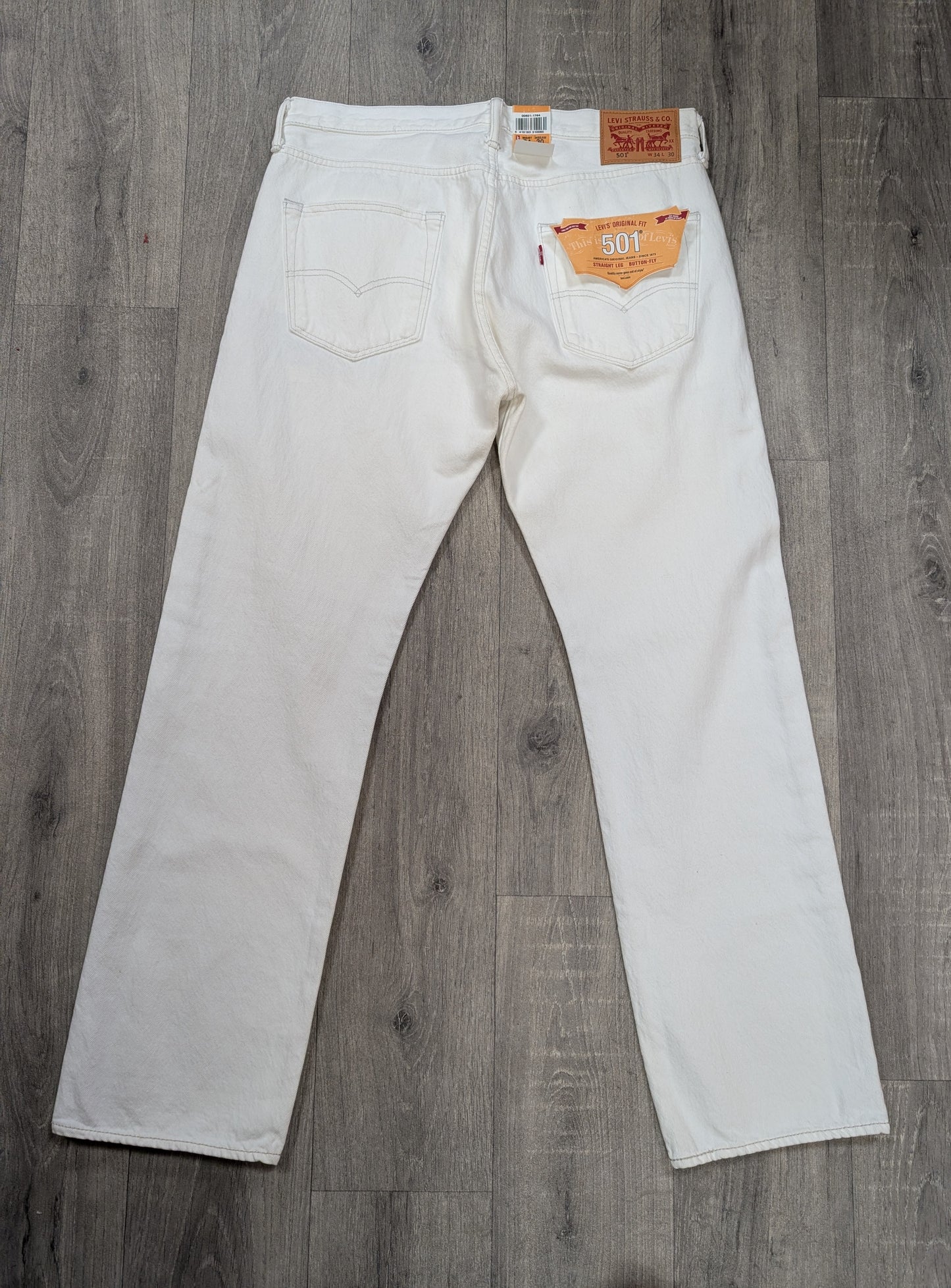 Deadstock Y2K white Levi's 501s - 34W 30L